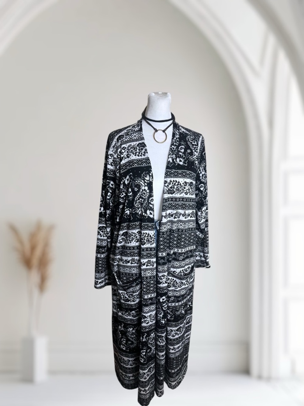 LuLaRoe Sarah Long Duster Cardigan XL Black White Floral Paisley Print Pockets